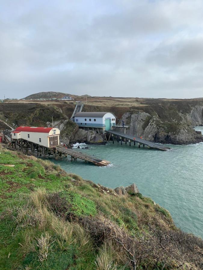 Craig-Y-Mor Suites With Sea Views Whitesands St Davids 외부 사진